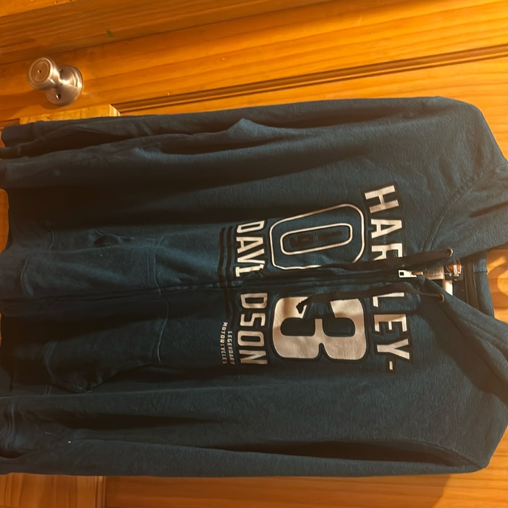 NWT Women’s Harley Davidson zip up hoodie size 2x